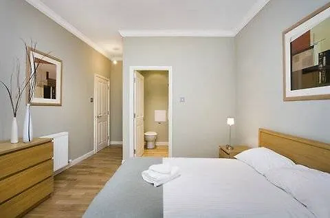 St Giles Apartments Edimburgo 4*,  Reino Unido