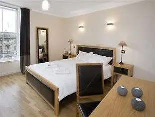 St Giles Apartments Edinburgh Aparthotel