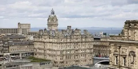 St Giles Apartments Edinburgh