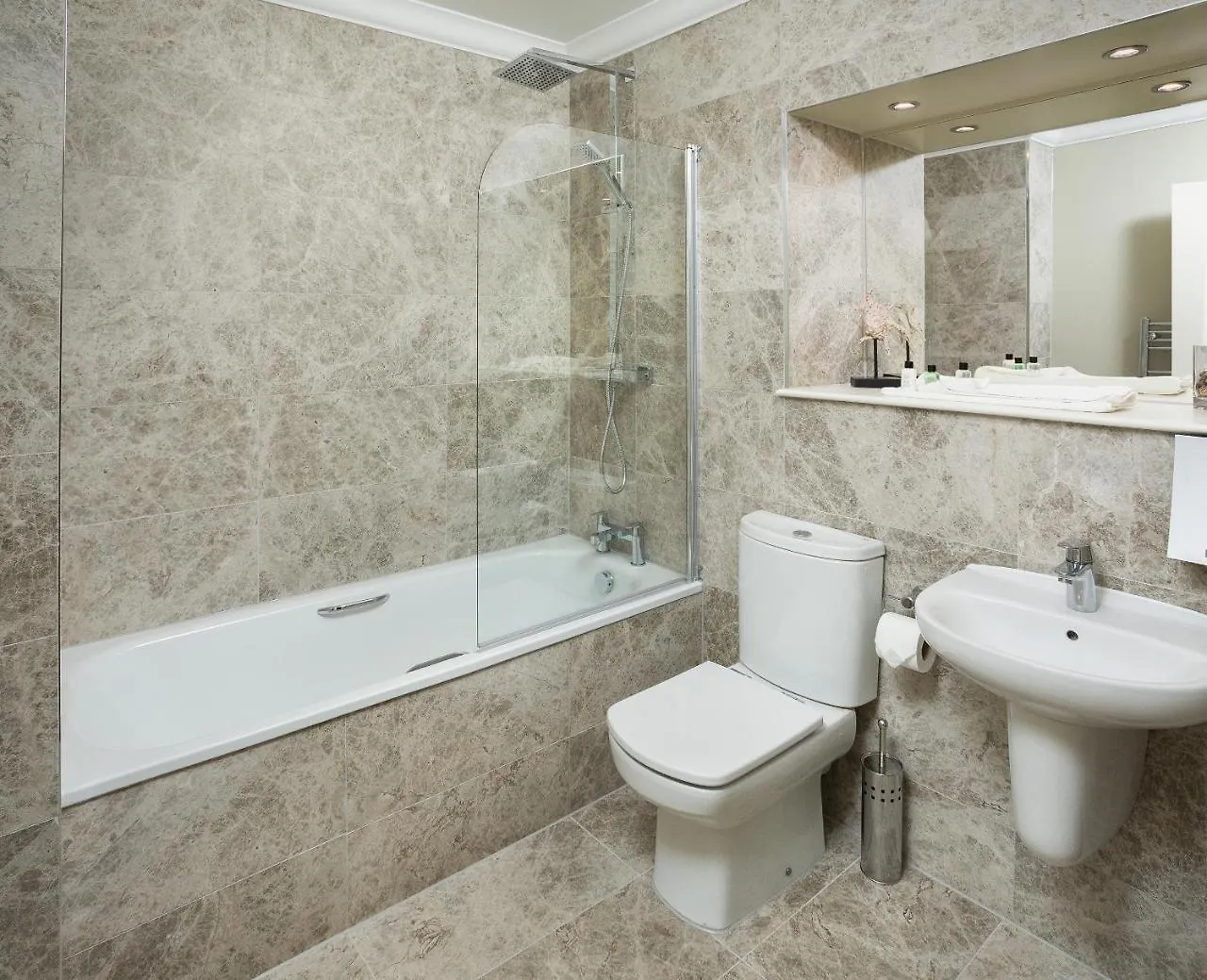 St Giles Apartments Edinburgh